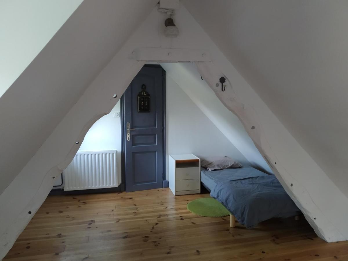 Maison En Pierre Dans Son Nid De Verdure Roz-Landrieux Ngoại thất bức ảnh
