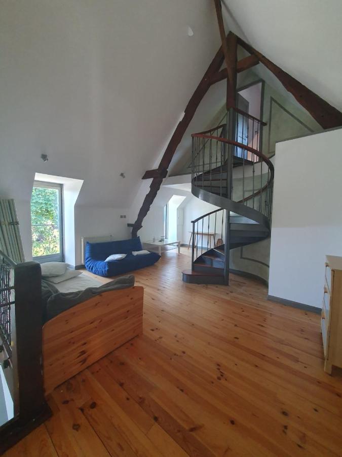 Maison En Pierre Dans Son Nid De Verdure Roz-Landrieux Ngoại thất bức ảnh